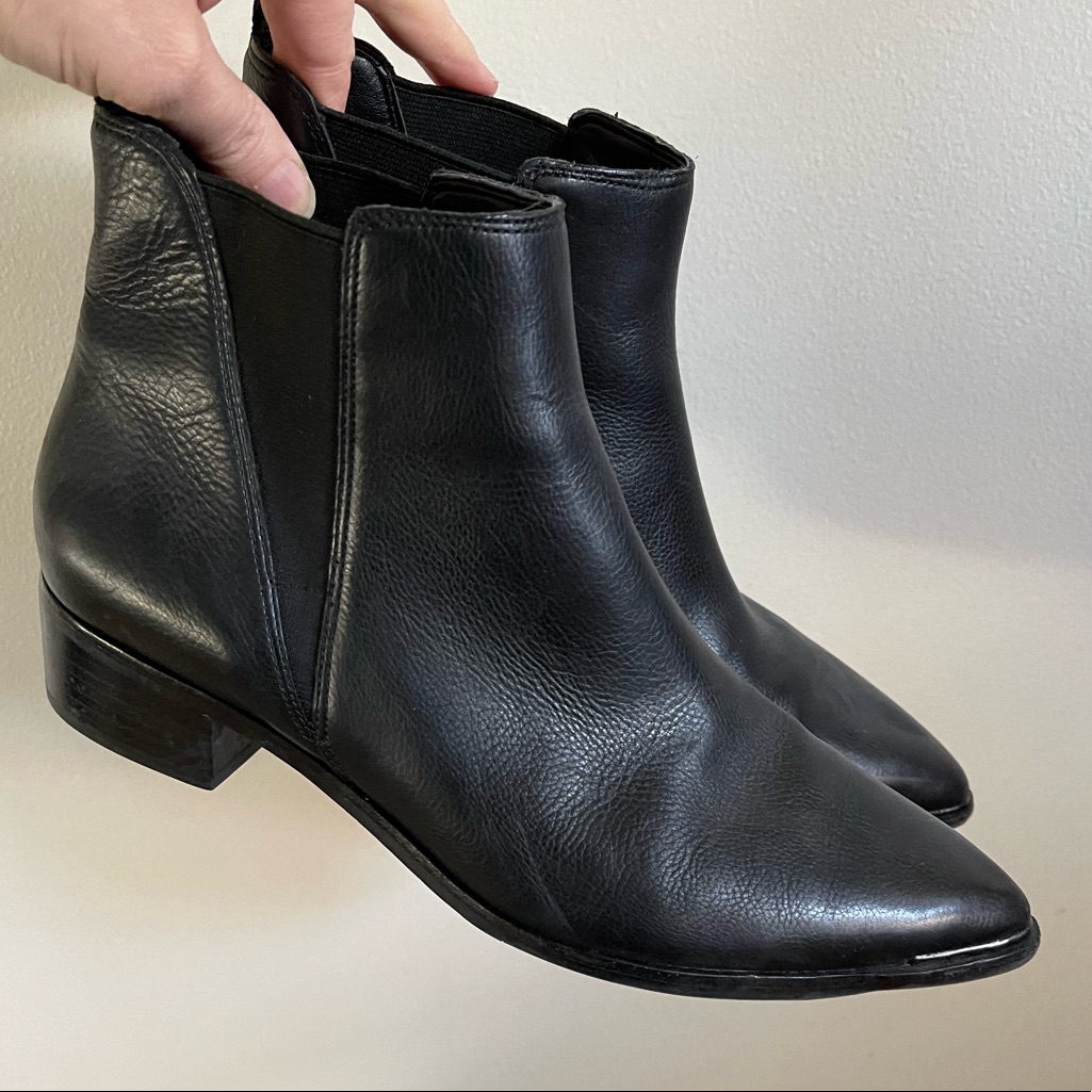 Marc Fisher Yale Chelsea Boot Sz 9.5